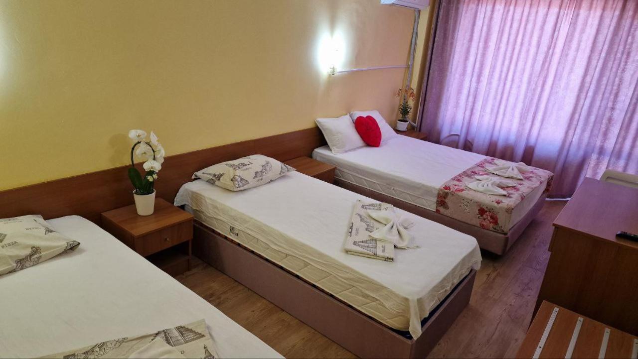 Complex Dobrudja Hotel Kranevo Exterior photo